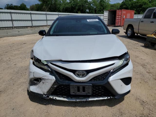  TOYOTA CAMRY 2019 Biały