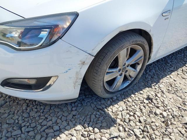 2013 VAUXHALL ASTRA SRI