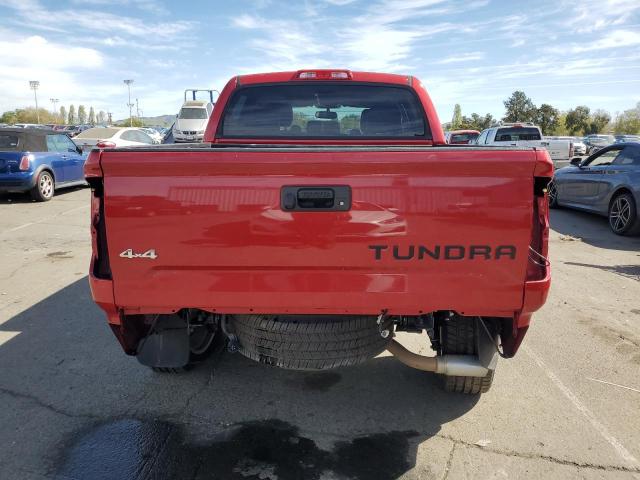 Пікапи TOYOTA TUNDRA 2017 Червоний