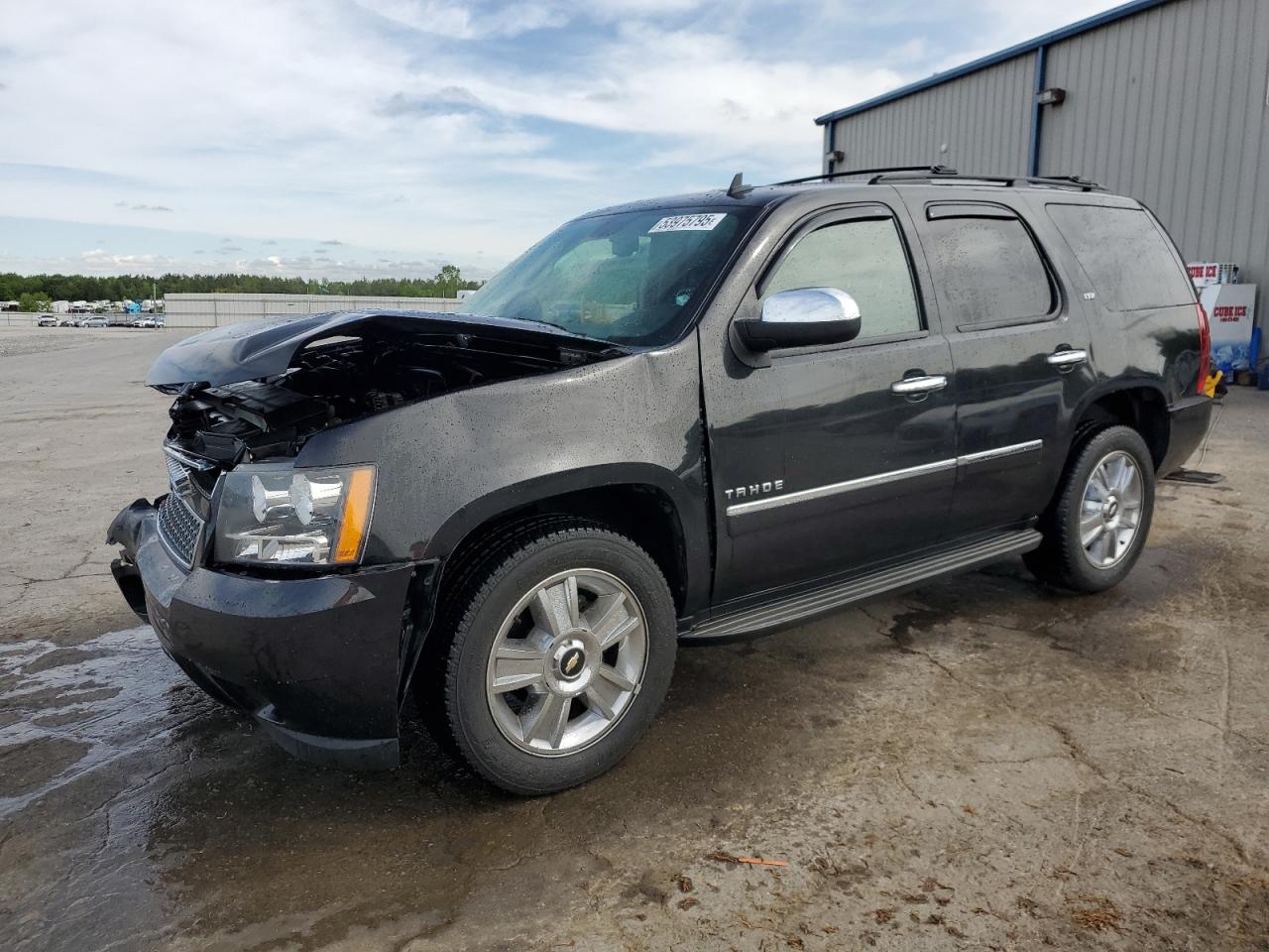 2010 Chevrolet Tahoe C1500 Ltz продається в Memphis, TN - Front End