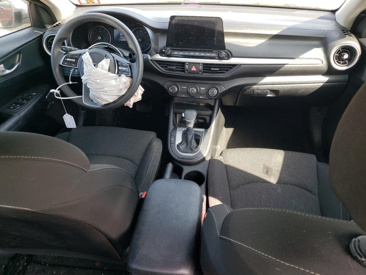 2020 Kia Forte Fe VIN: 3KPF24AD3LE184729 Lot: 53380125