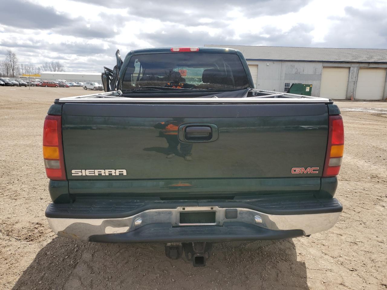 2002 GMC Sierra K2500 Heavy Duty VIN: 1GTHK29U42Z145801 Lot: 50956105