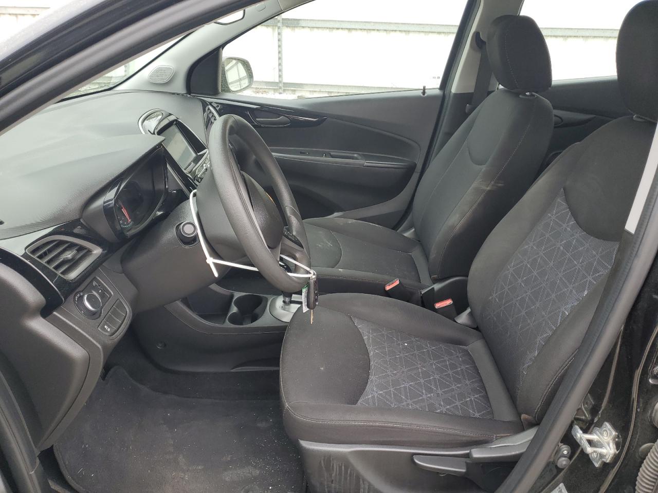 KL8CD6SA3LC408613 CHEVROLET SPARK 2020