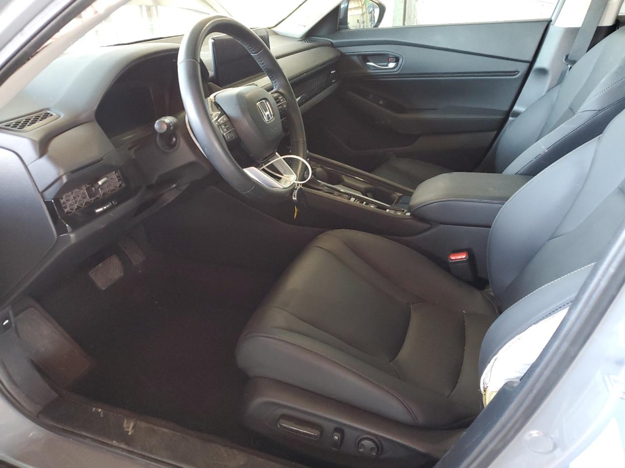 2024 Honda Accord Touring Hybrid VIN: 1HGCY2F89RA076839 Lot: 53860395
