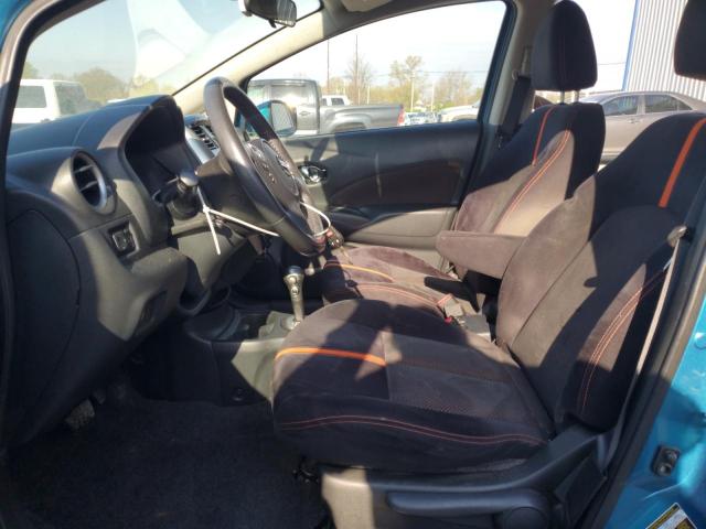  NISSAN VERSA 2015 Синій