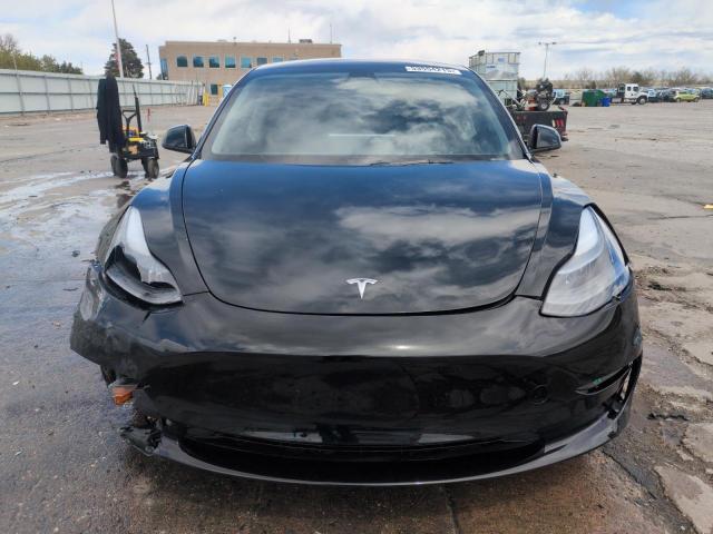  TESLA MODEL 3 2023 Czarny