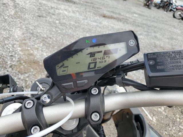 undisplay YAMAHA FZ-07/09 2014 Вугільний