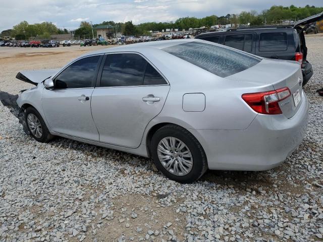  TOYOTA CAMRY 2013 Srebrny