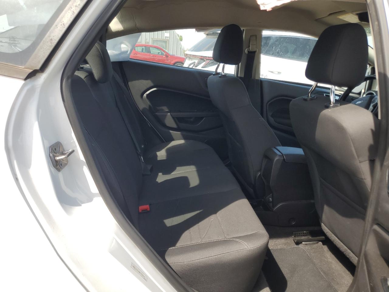 2016 Ford Fiesta Se VIN: 3FADP4BJ3GM107695 Lot: 65638225