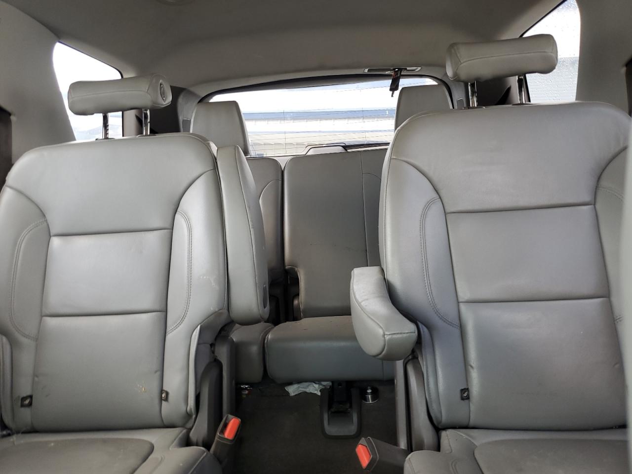1GNERHKW8JJ184523 CHEVROLET TRAVERSE 2018