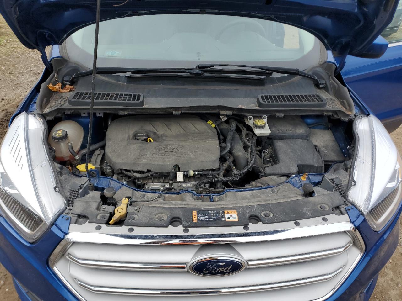 1FMCU0GD8HUF05567 FORD ESCAPE 2017