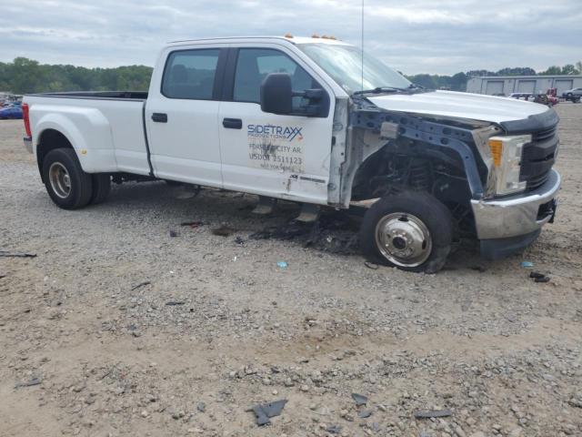 Пикапы FORD F350 2017 Белы