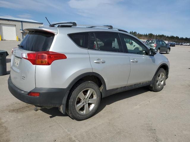  TOYOTA RAV4 2015 Srebrny