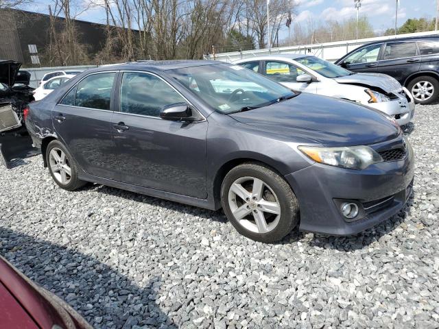  TOYOTA CAMRY 2012 Серый