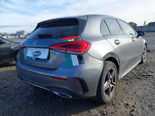 2020 MERCEDES BENZ A 200 D AM