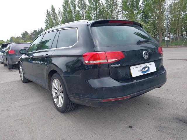 2017 VOLKSWAGEN PASSAT SE