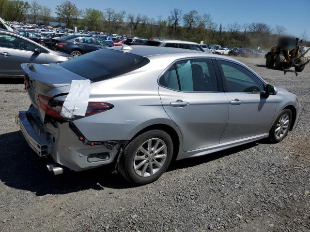  TOYOTA CAMRY 2021 Srebrny
