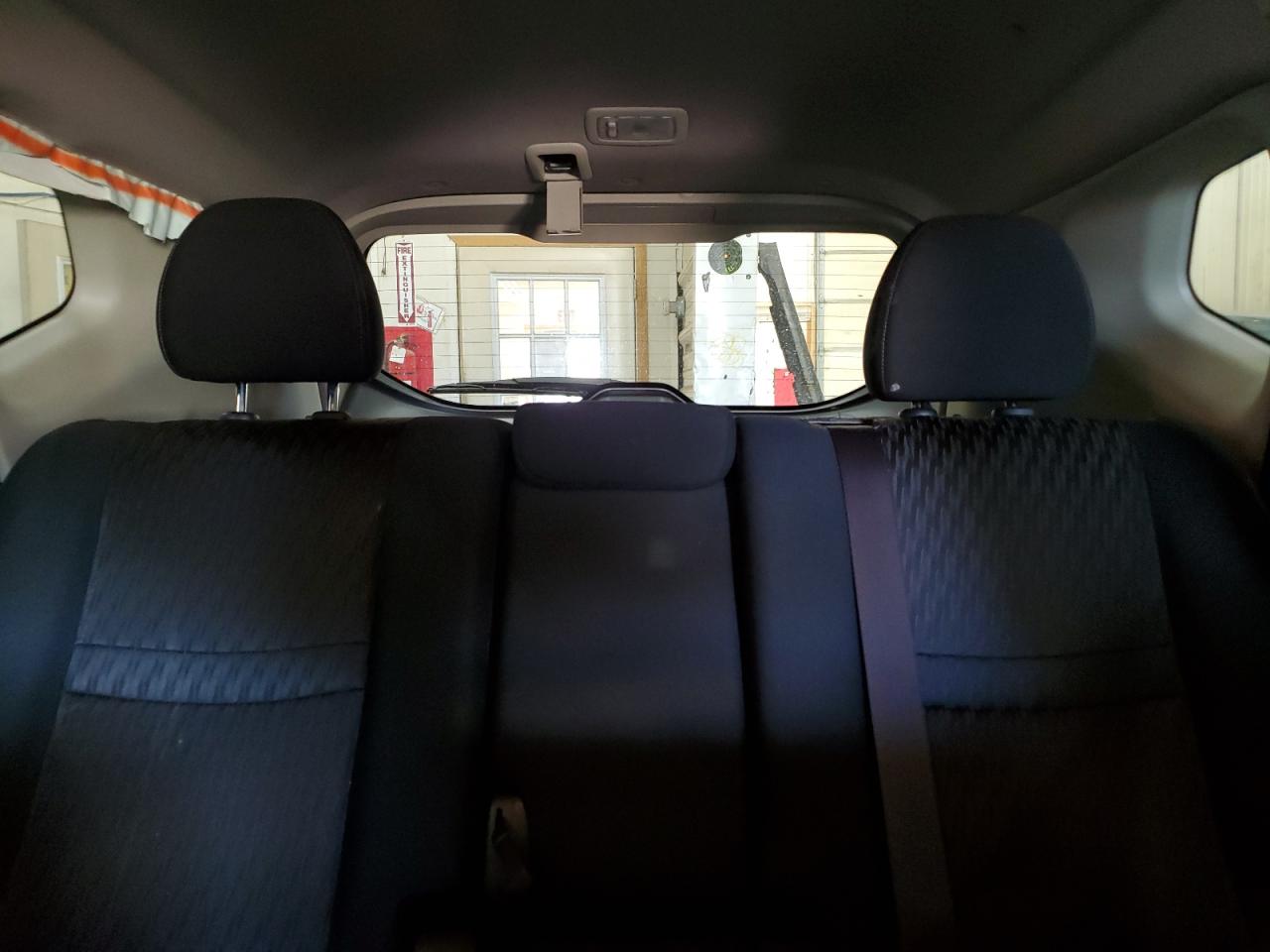 KNMAT2MV6HP506013 NISSAN ROGUE 2017