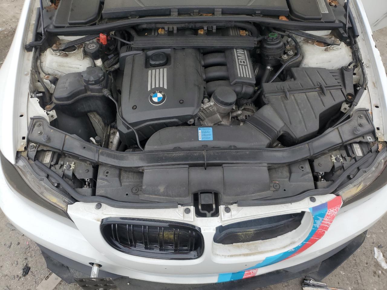 2009 BMW 328 I VIN: WBAPH77599NM31774 Lot: 52669315