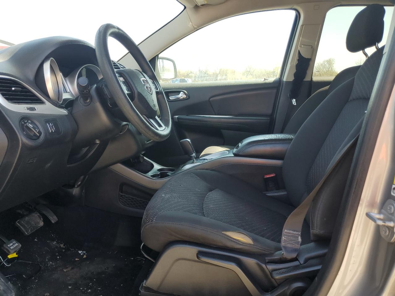 VIN: 3C4PDCBG3GT145786 2016 DODGE JOURNEY