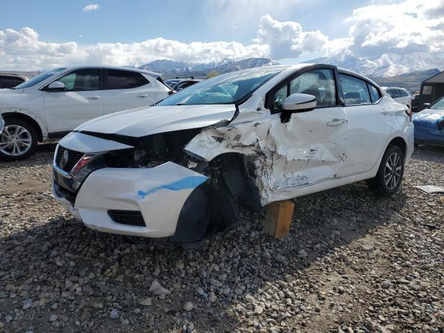 NISSAN VERSA 2021 Белы