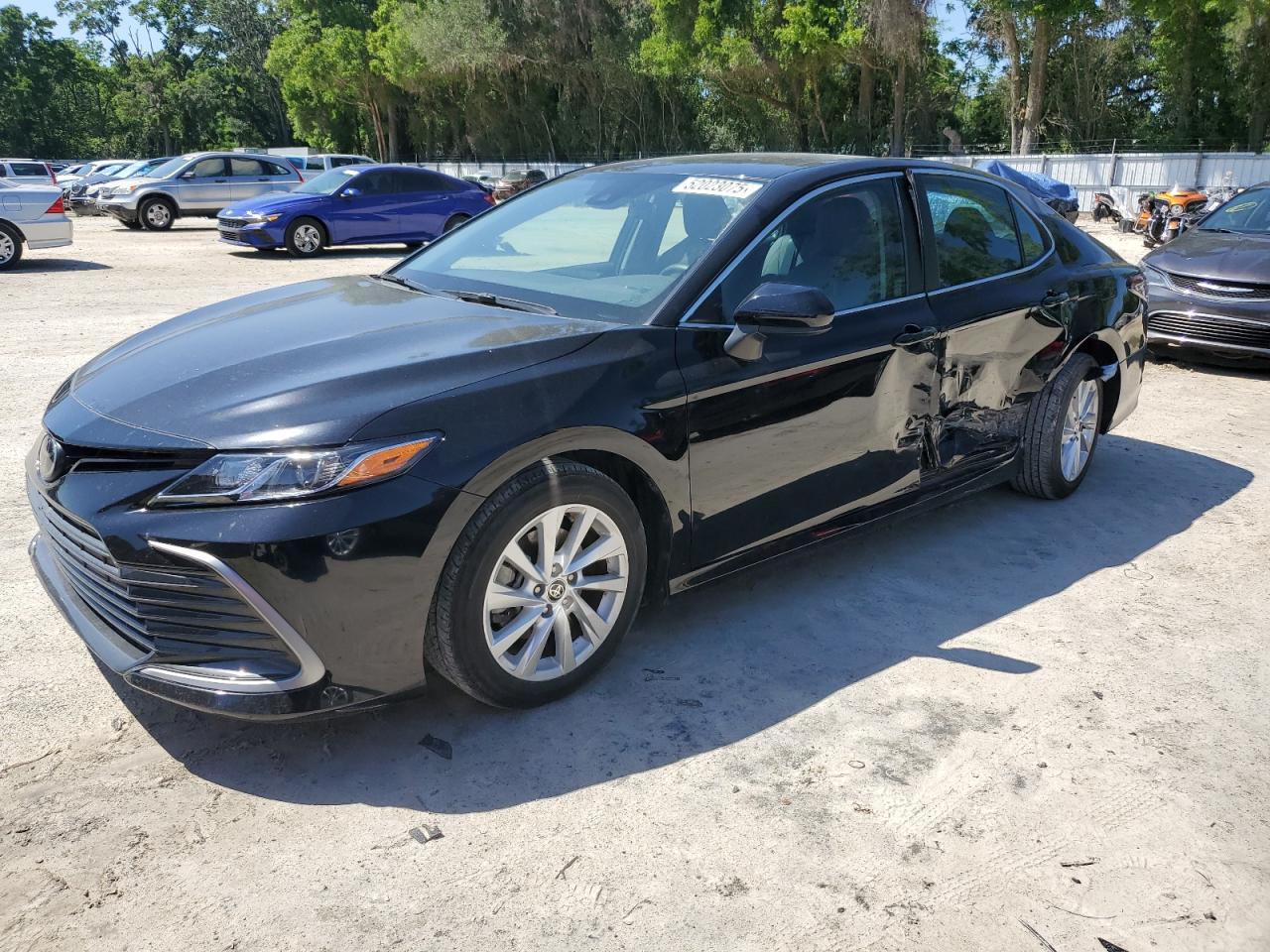 2022 Toyota Camry Le продається в Ocala, FL - Side