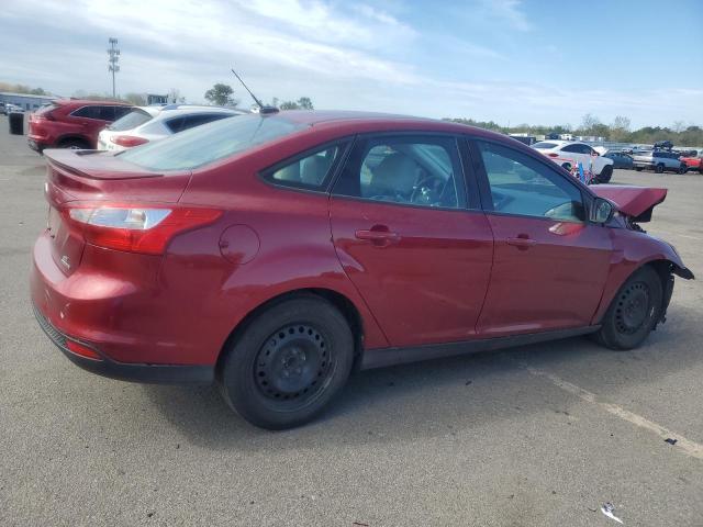  FORD FOCUS 2013 Czerwony