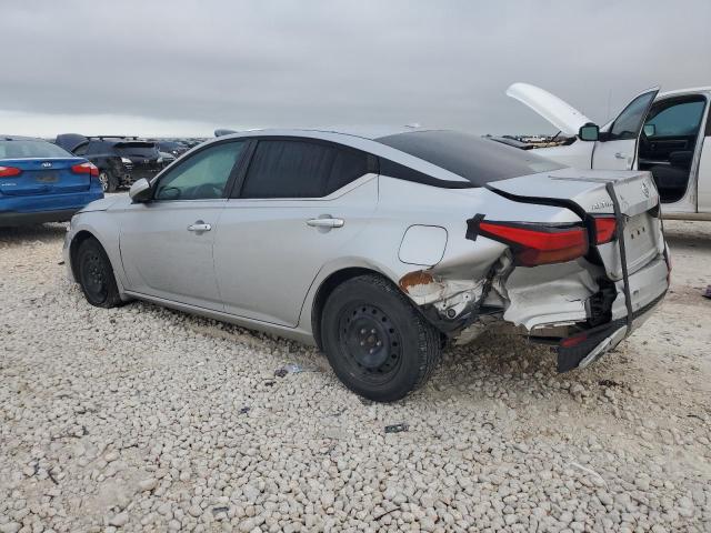  NISSAN ALTIMA 2019 Серебристый