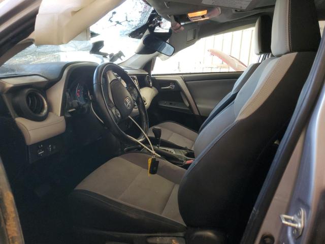 TOYOTA RAV4 2018 Srebrny
