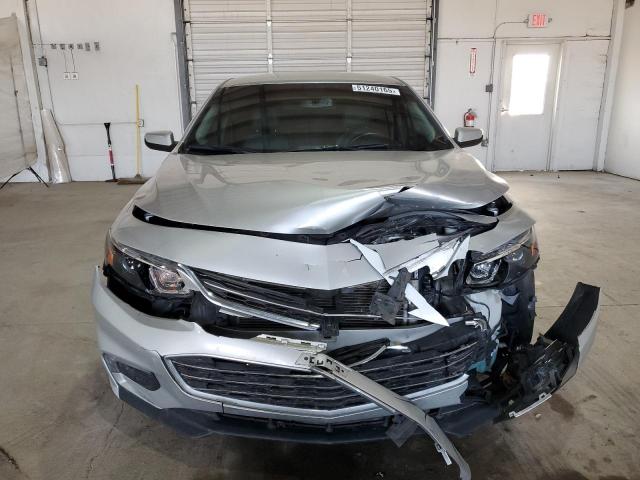  CHEVROLET MALIBU 2018 Srebrny