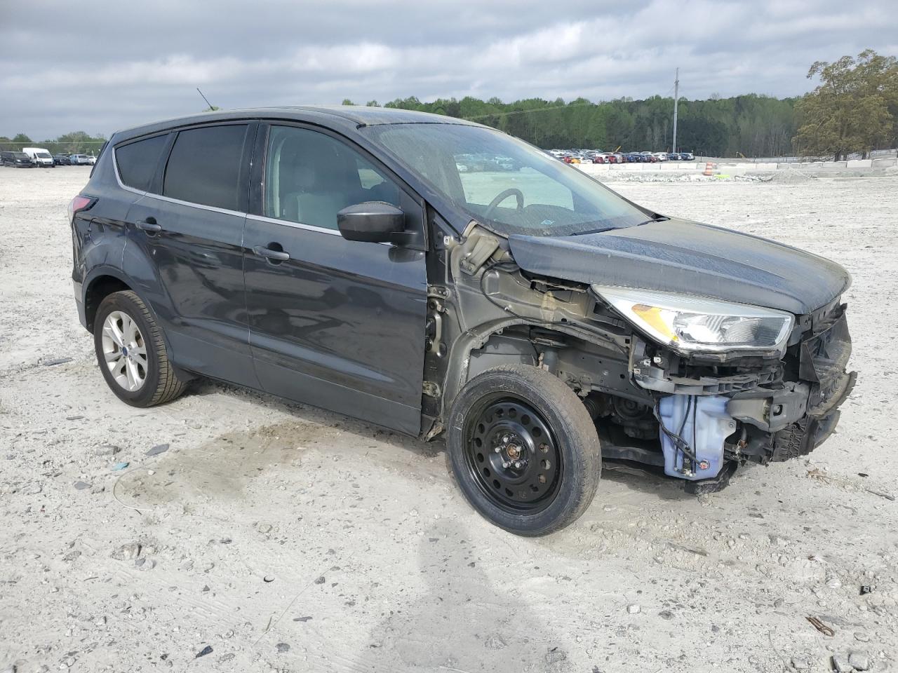 1FMCU0GD2HUC03031 FORD ESCAPE 2017