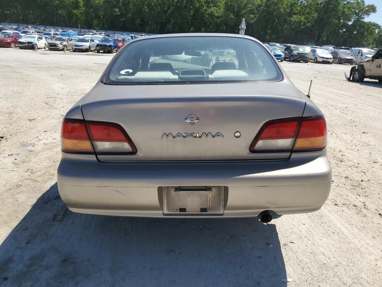 1998 Nissan Maxima Gle VIN: JN1CA21DXWT533135 Lot: 52311285