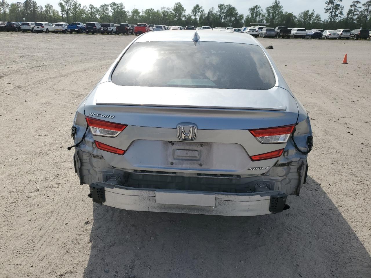 1HGCV1F34JA227226 HONDA ACCORD 2018