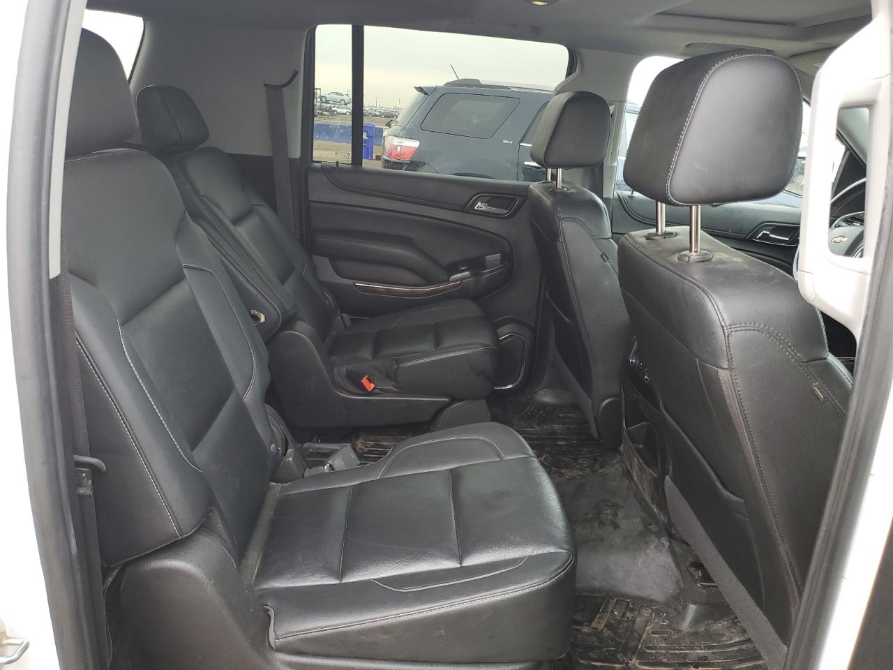 1GNSKHKCXKR398221 CHEVROLET SUBURBAN 2019