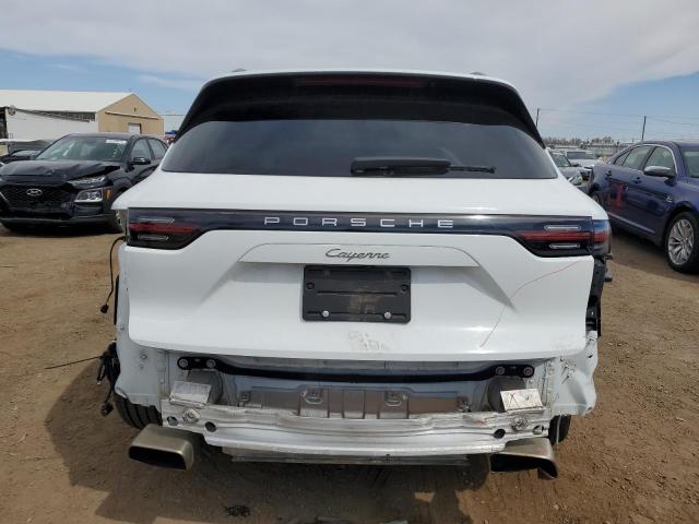  PORSCHE CAYENNE 2022 Biały