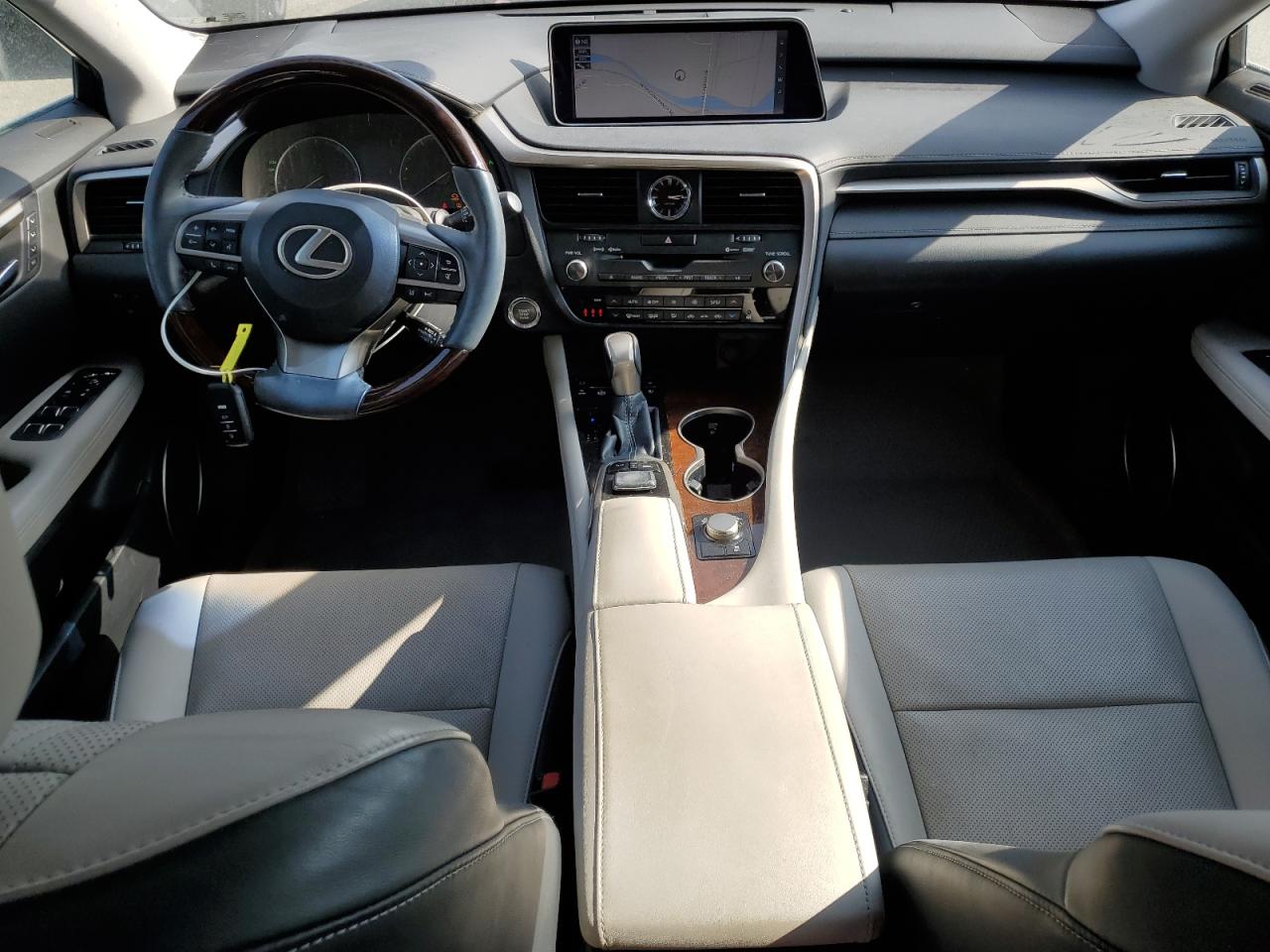 2017 Lexus RX - Image 8