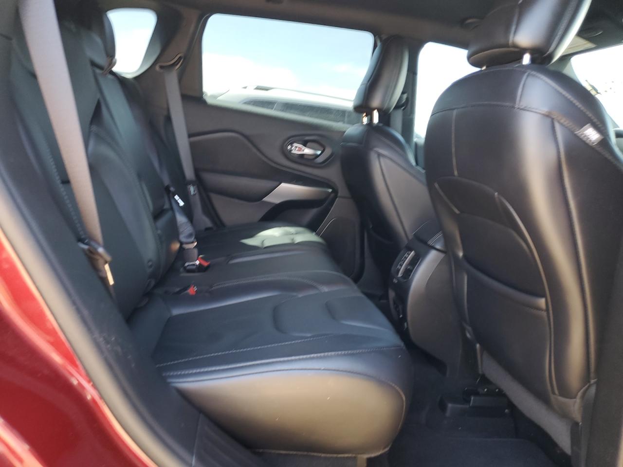 2019 Jeep Cherokee Limited VIN: 1C4PJMDN0KD437307 Lot: 54917945