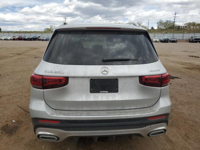  MERCEDES-BENZ GLB-CLASS 2021 Silver
