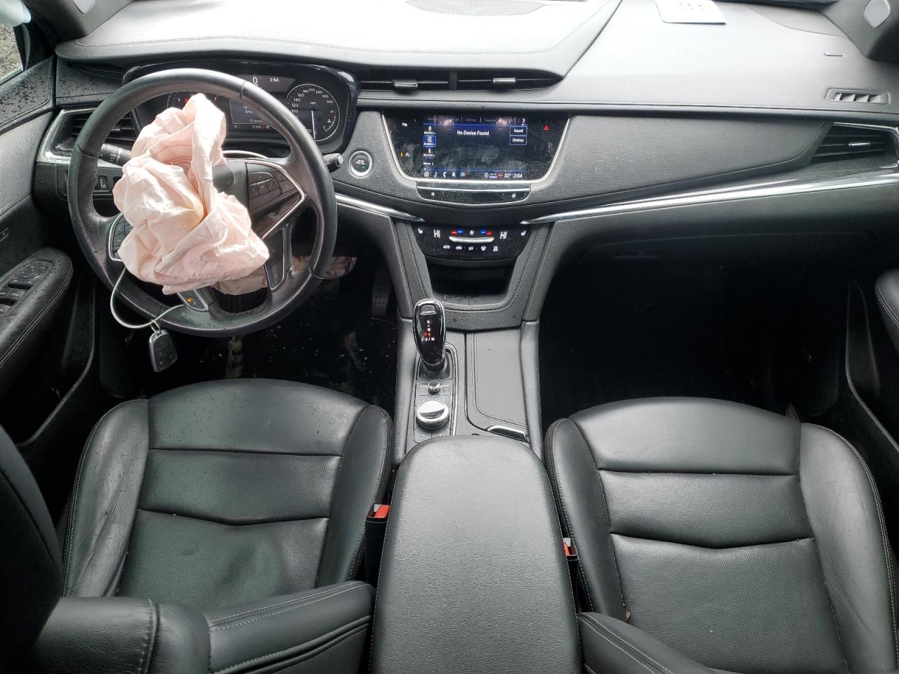 2022 Cadillac XT5 - Image 8