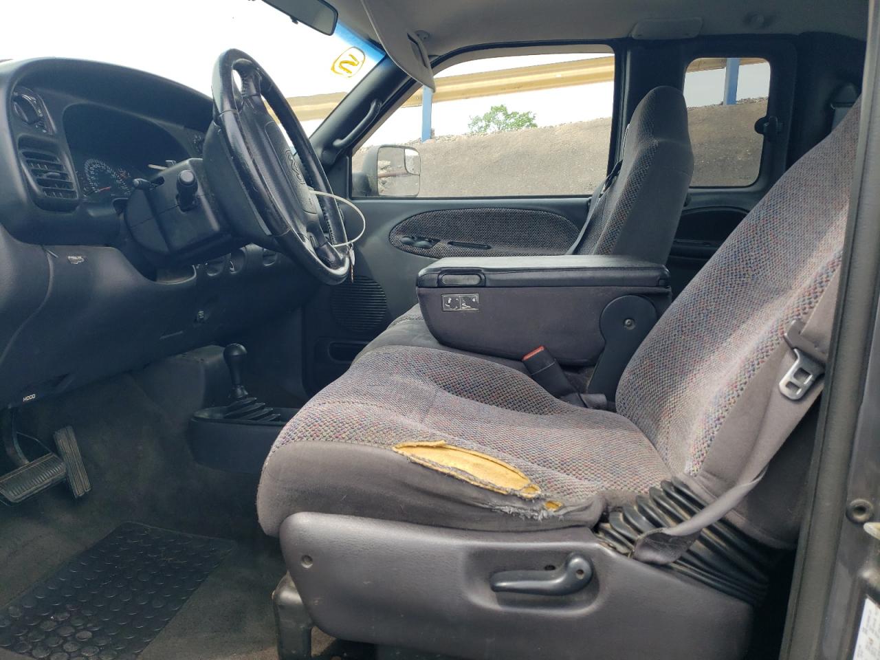 2002 Dodge Ram 2500 VIN: 3B7KF23602M216885 Lot: 54138185