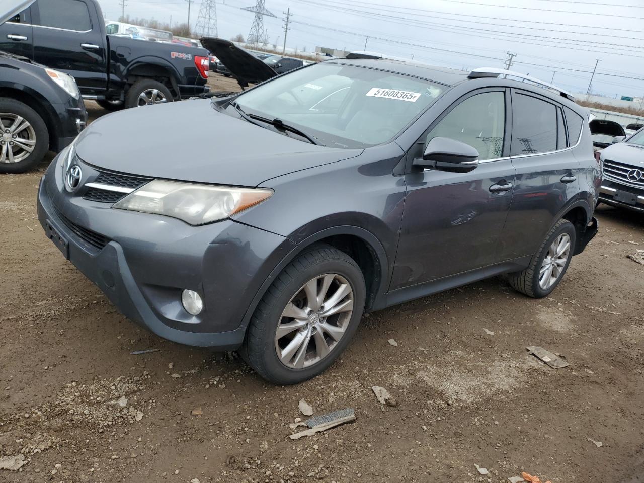 Elgin, IL에서 판매 중인 2013 Toyota Rav4 Limited - Rear End