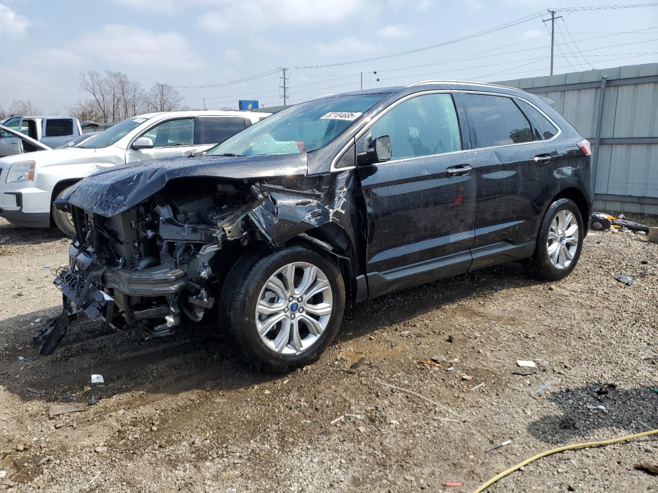 2022 Ford Edge Titanium for Sale in Chicago Heights, IL - Front End