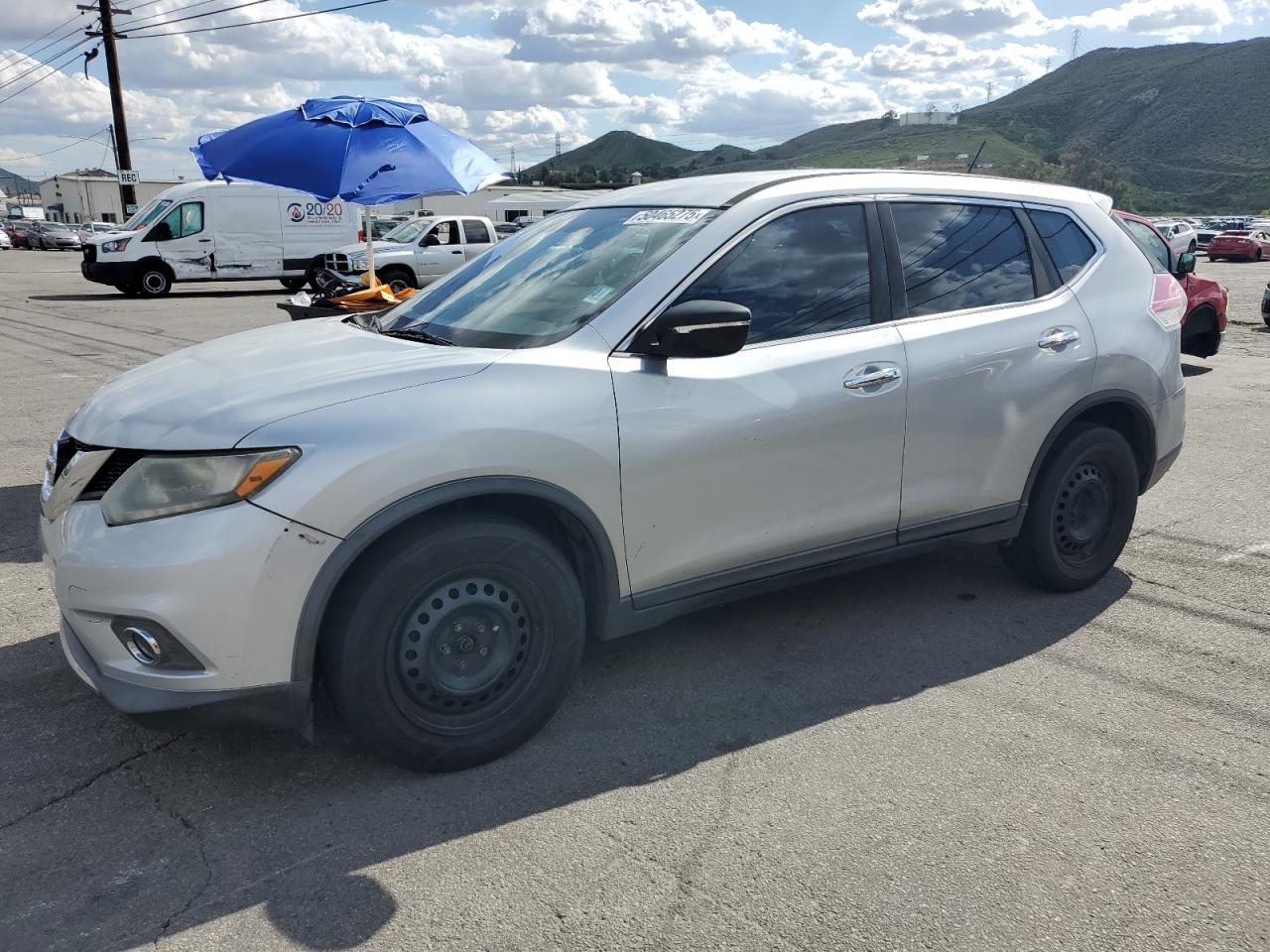 2015 Nissan Rogue S for Sale in Colton, CA - Minor Dent/Scratches