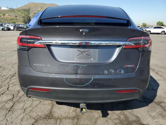 Паркетники TESLA MODEL X 2016 Серый