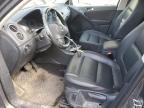 2016 Volkswagen Tiguan S იყიდება Center Rutland-ში, VT - Mechanical
