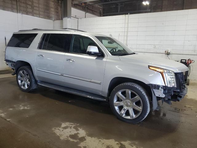  CADILLAC ESCALADE 2019 Srebrny