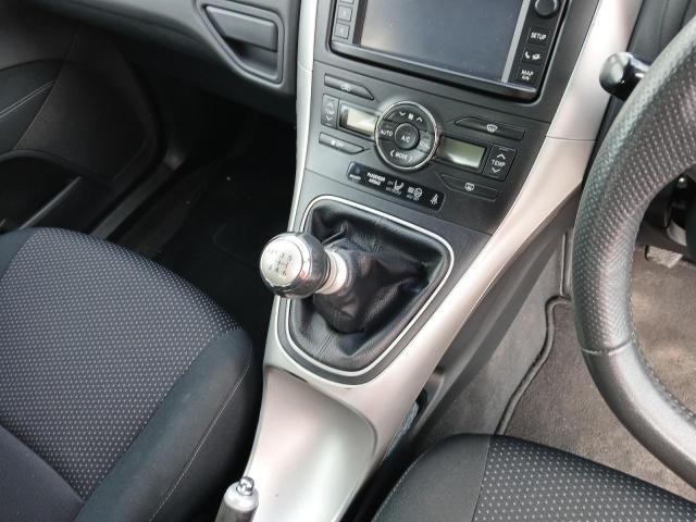 2012 TOYOTA AURIS COLO