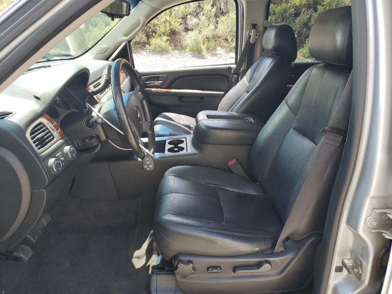 2013 Chevrolet Tahoe K1500 Lt VIN: 1GNSKBE09DR351148 Lot: 54628375
