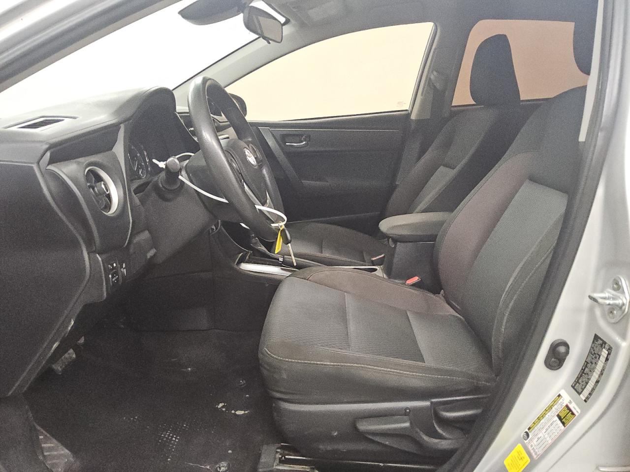 2T1BURHE4HC827843 TOYOTA COROLLA 2017