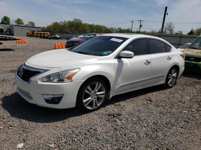 Sedans NISSAN ALTIMA 2015 White